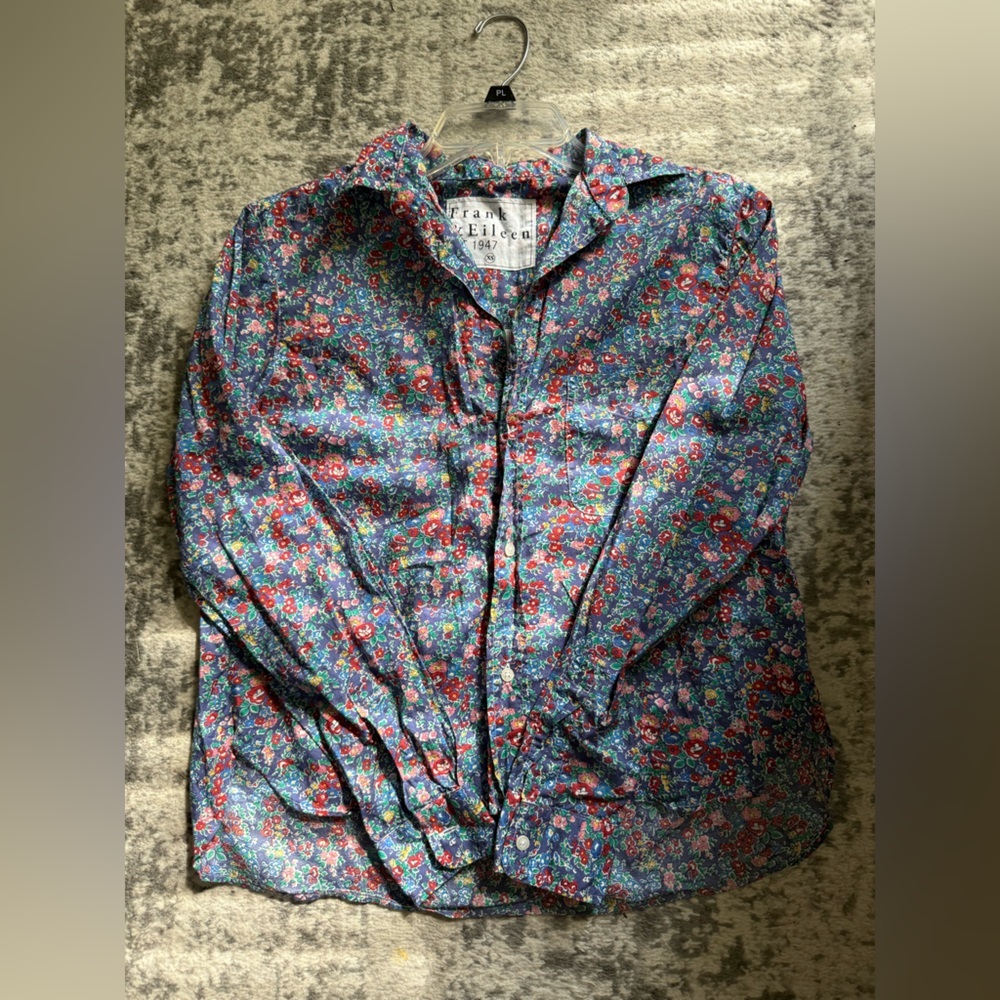 Frank & Eileen Silvio Floral Button-Up Shirt Sz XS Vibrant Colors - Picture 6 of 9